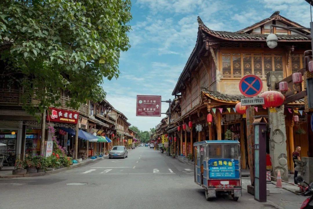 探索问答交流,尽在呼和浩特火车站到阿贵庙多远!